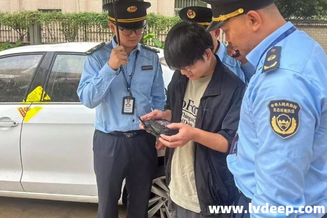 通过无人机航拍锁定黄泥浆来源
